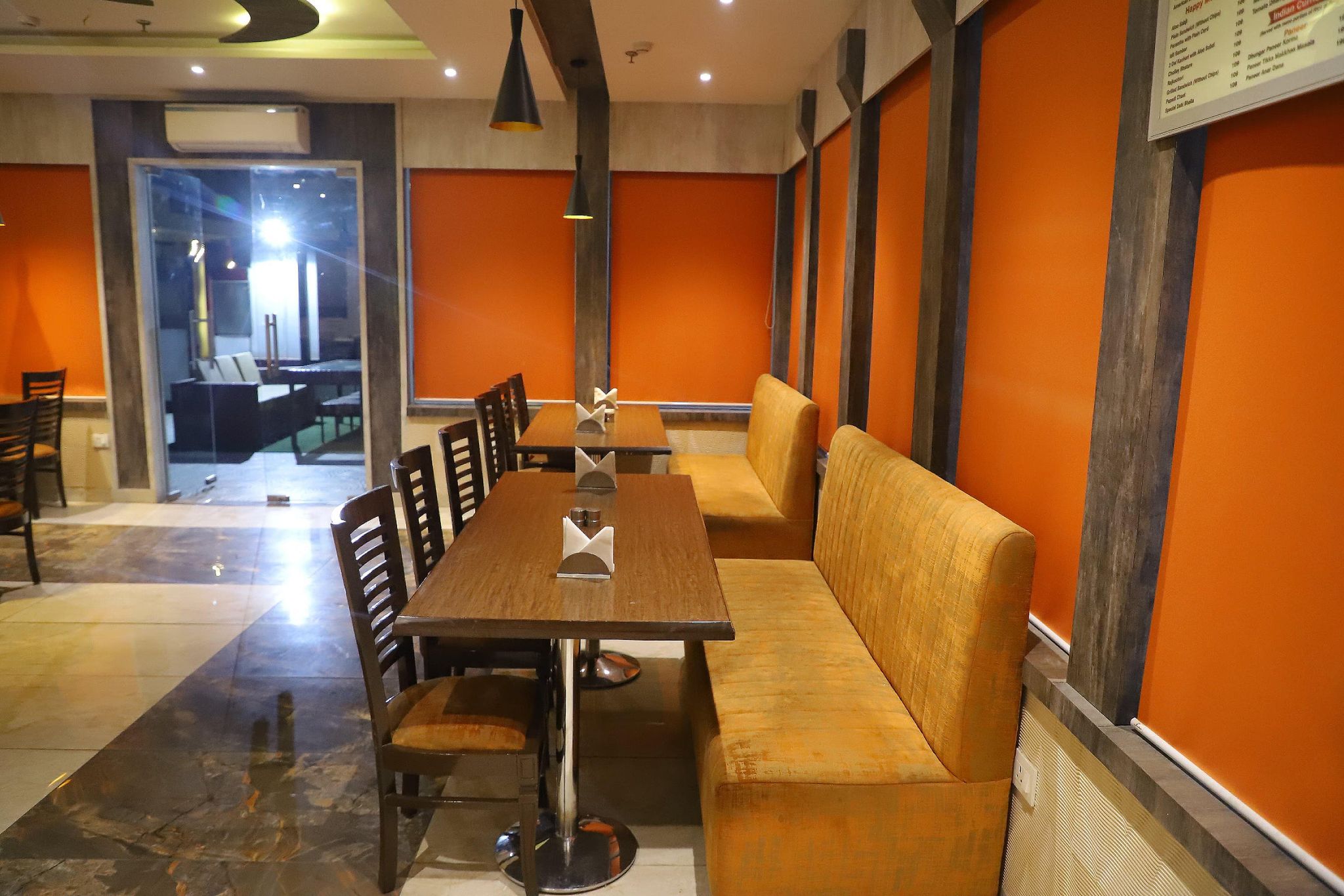 undefined Trot Le Crescent 10