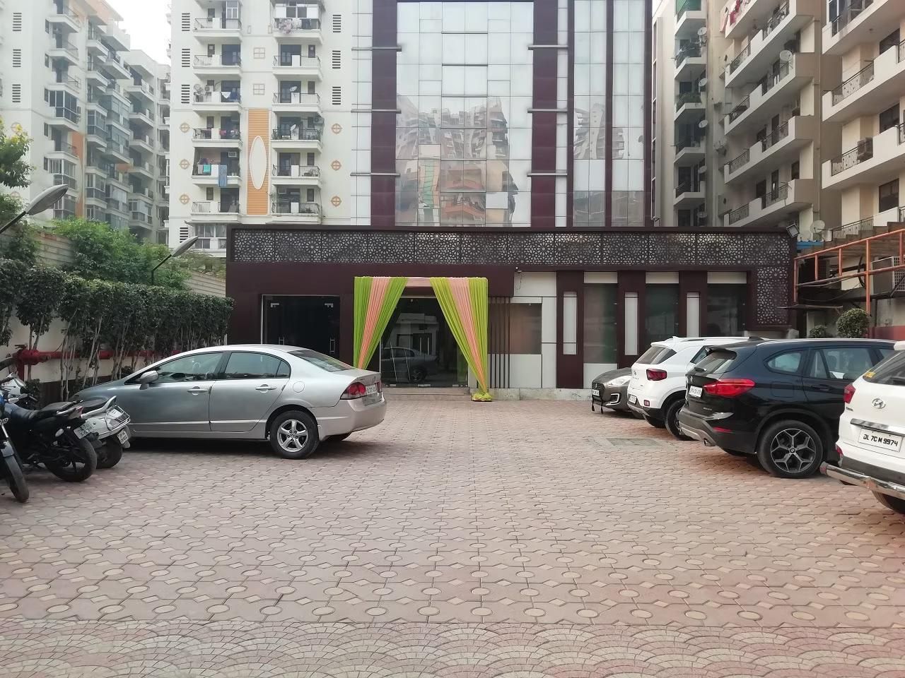 undefined Trot Le Crescent 4