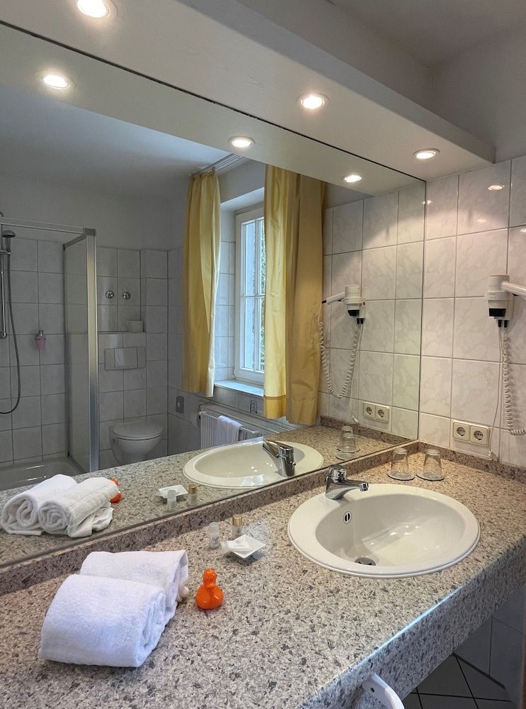 Landhaus Hirschsprung Double or Twin Room 4