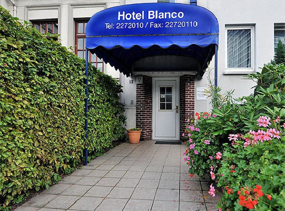 undefined Hotel Blanco 9