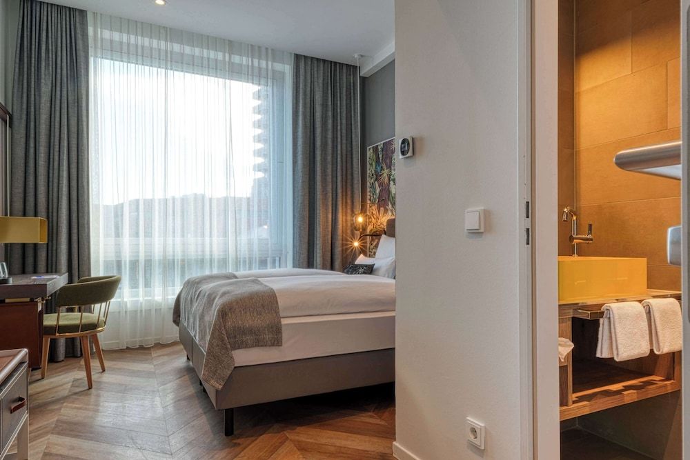 Comfort Room (Double)