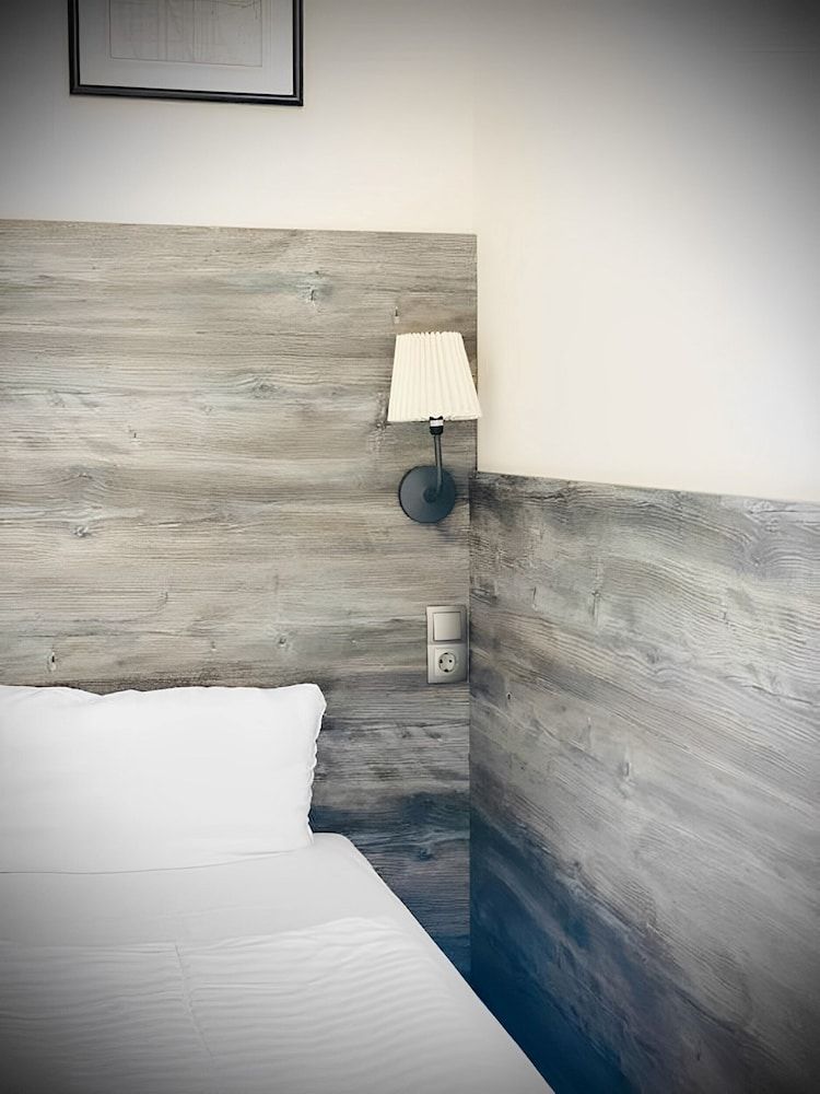 undefined Check-In Hamburg 6