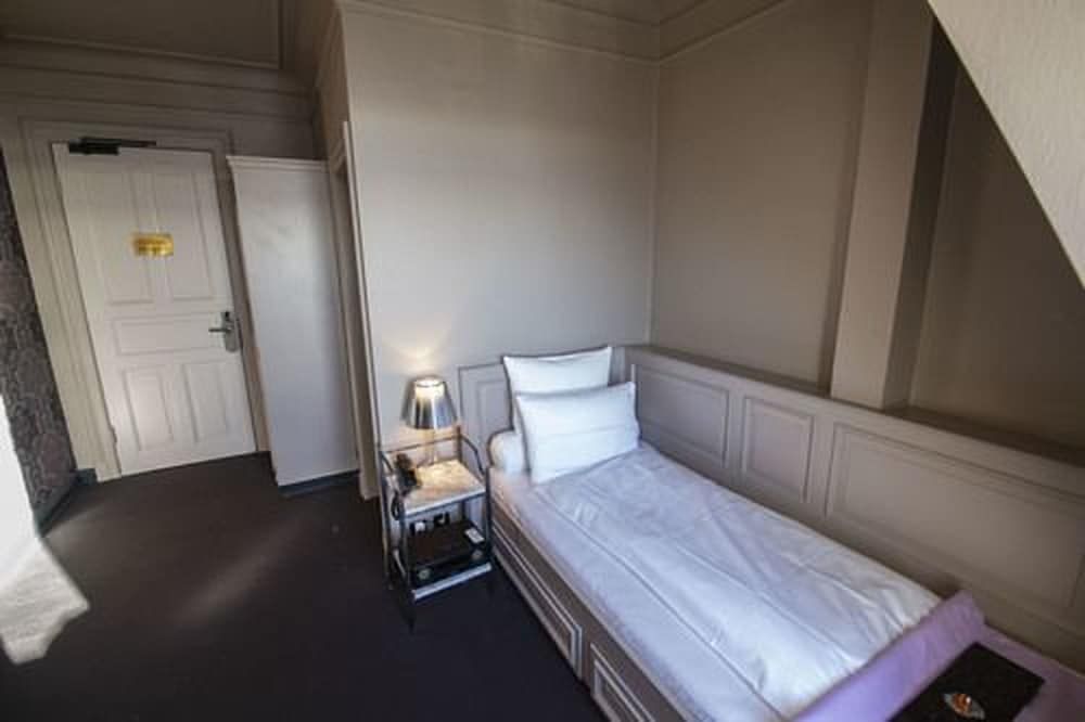 undefined Strandhotel Blankenese 8