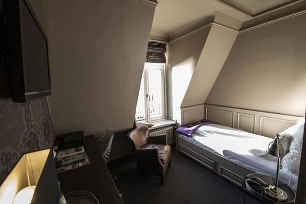 undefined Strandhotel Blankenese 2