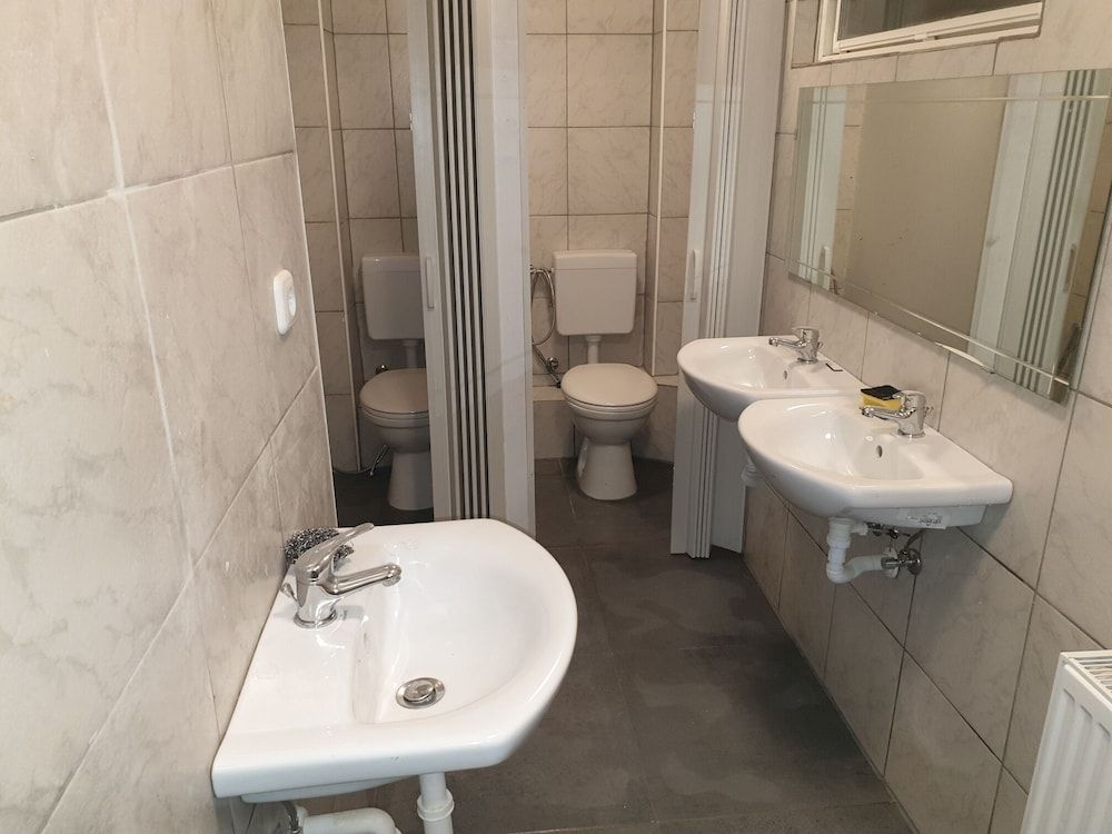 undefined Easy Zimmer - Hostel 8