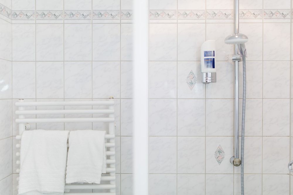 Akzent Hotel Zur Grünen Eiche Standard Double Room 4