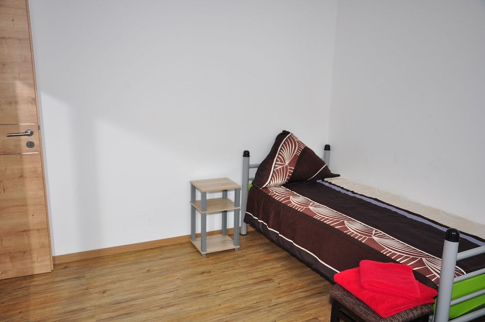 Apartment (1)