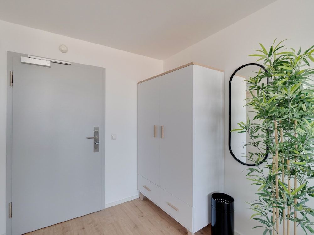 Limehome Darmstadt Suite L 6