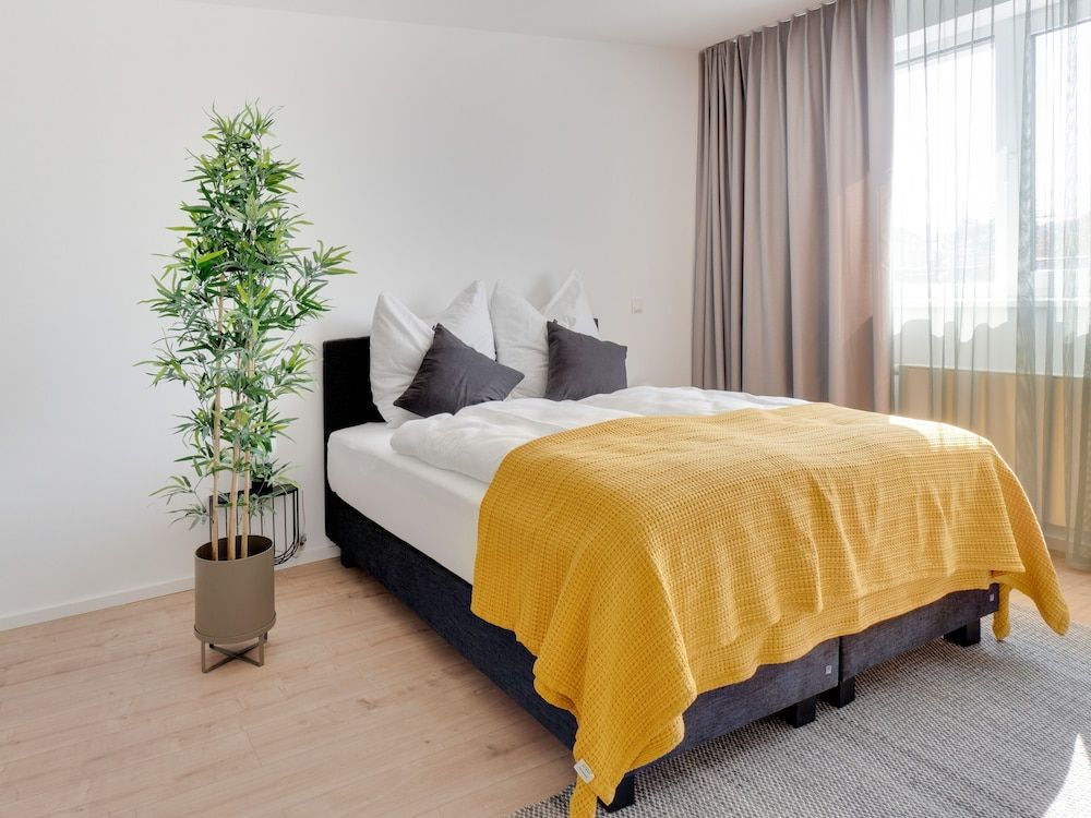 Limehome Darmstadt Suite L 2