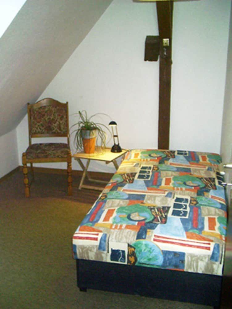 Single Room, Shared Bathroom