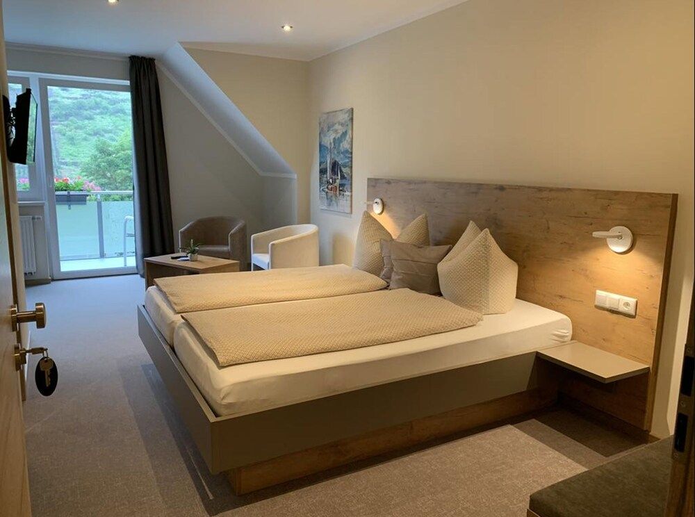 Comfort Double Room, Accessible (Mosel view)