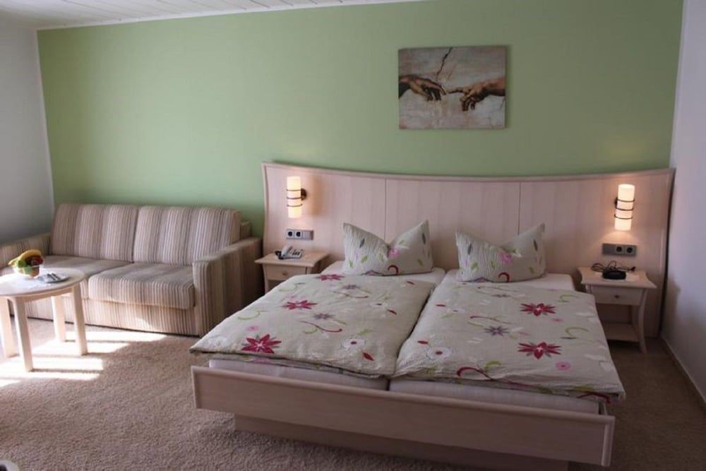 Double Room, Balcony