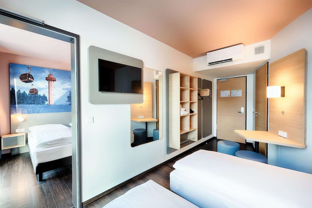 B&B Hotel Willingen Twin Room 7