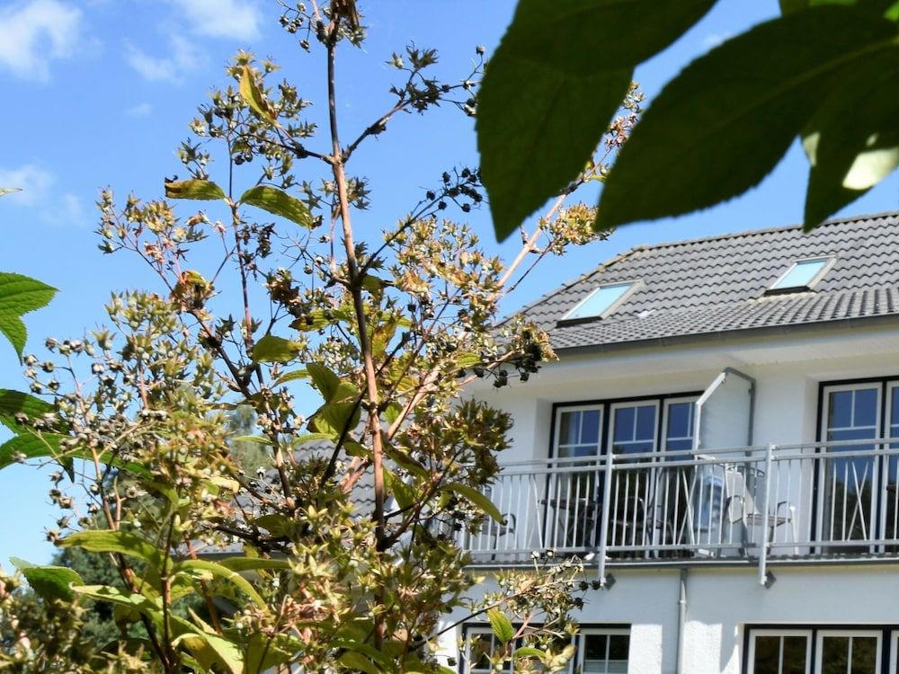 Geraeumige Wohnung mit Balkon