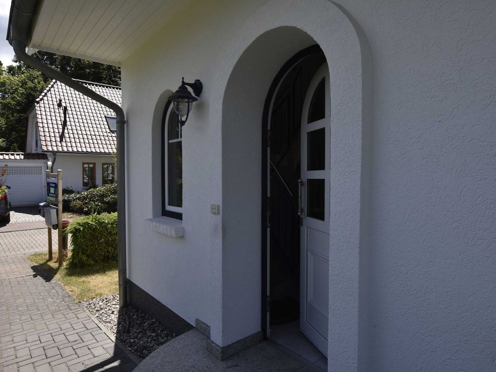 Geraeumige Wohnung mit Balkon