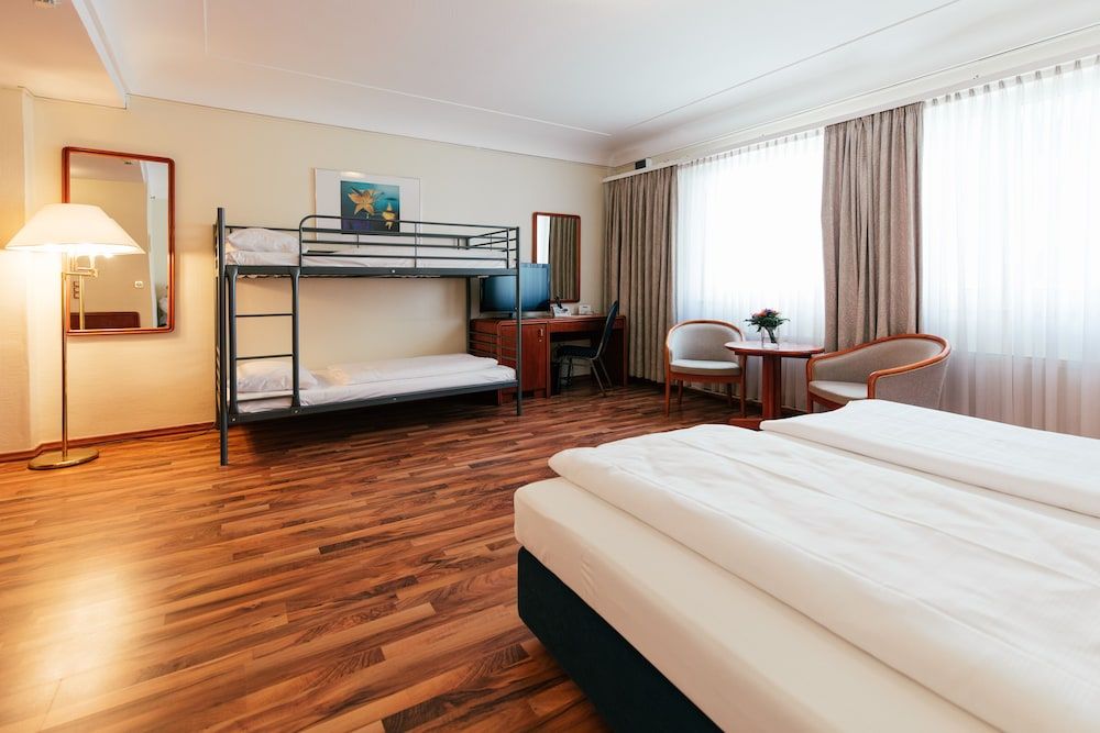 undefined Hotel Excelsior 10