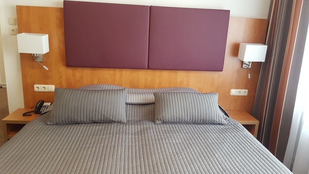 Hotel Niederrad Double Room 5