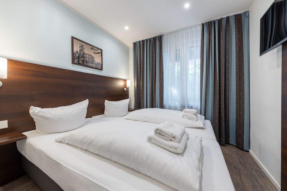 Trip Inn Budget Messe Standard Twin Room 3