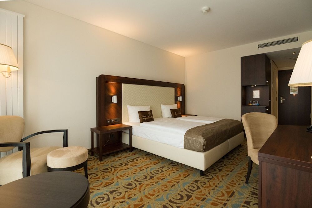 undefined Hotel Schopenhauer Hof 5