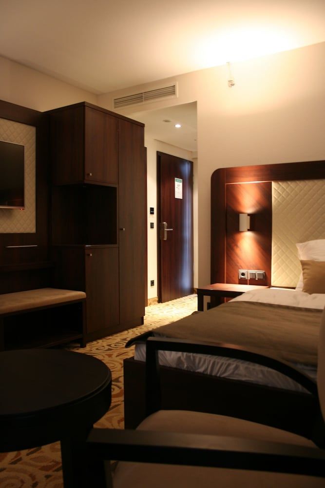 undefined Hotel Schopenhauer Hof 9