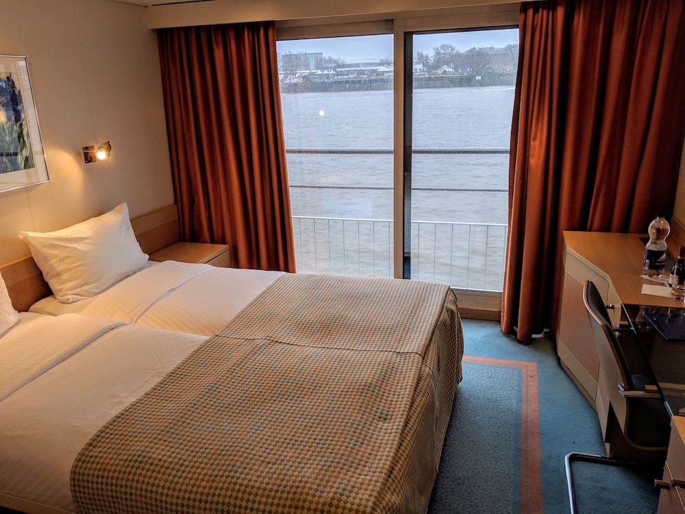 undefined MS Select Bellejour - Frankfurt 6