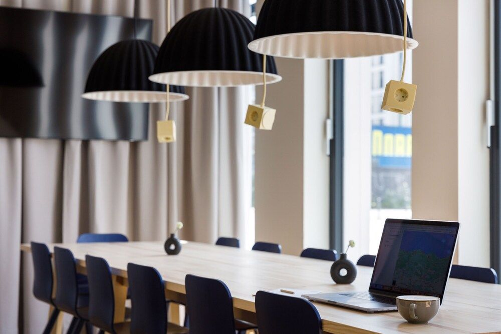 undefined LyvInn Hotel Frankfurt Messe 9