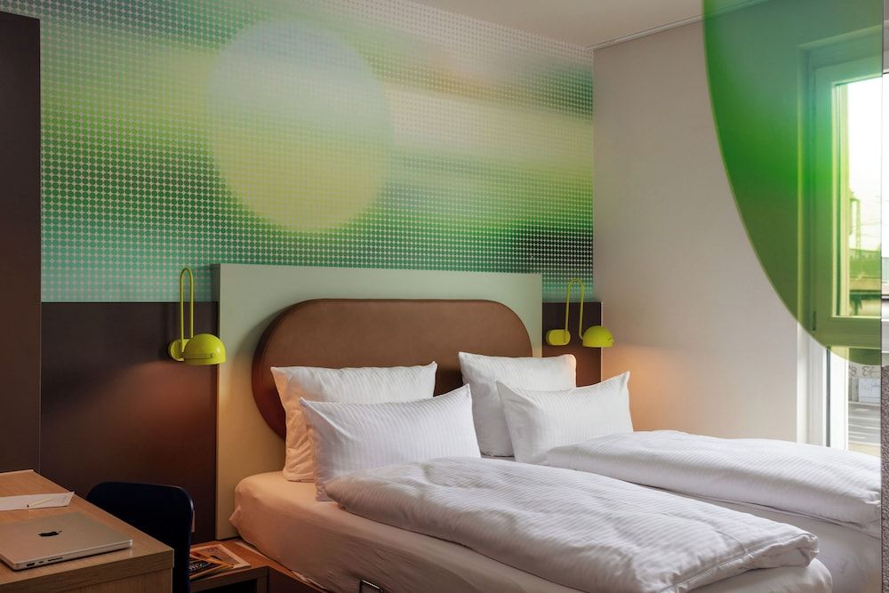 LyvInn Hotel Frankfurt Messe Standard Twin Room 4