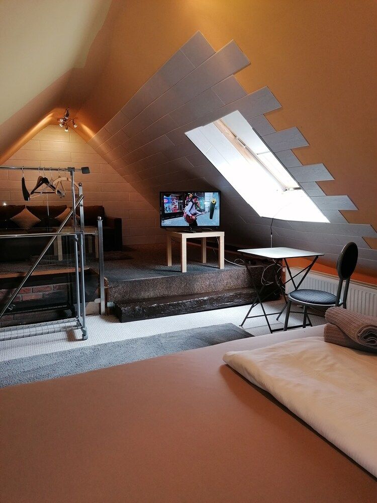 Premium Single Room