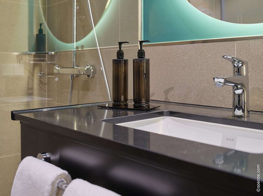 Dorint Hotel München/Garching Standard Double Room 8