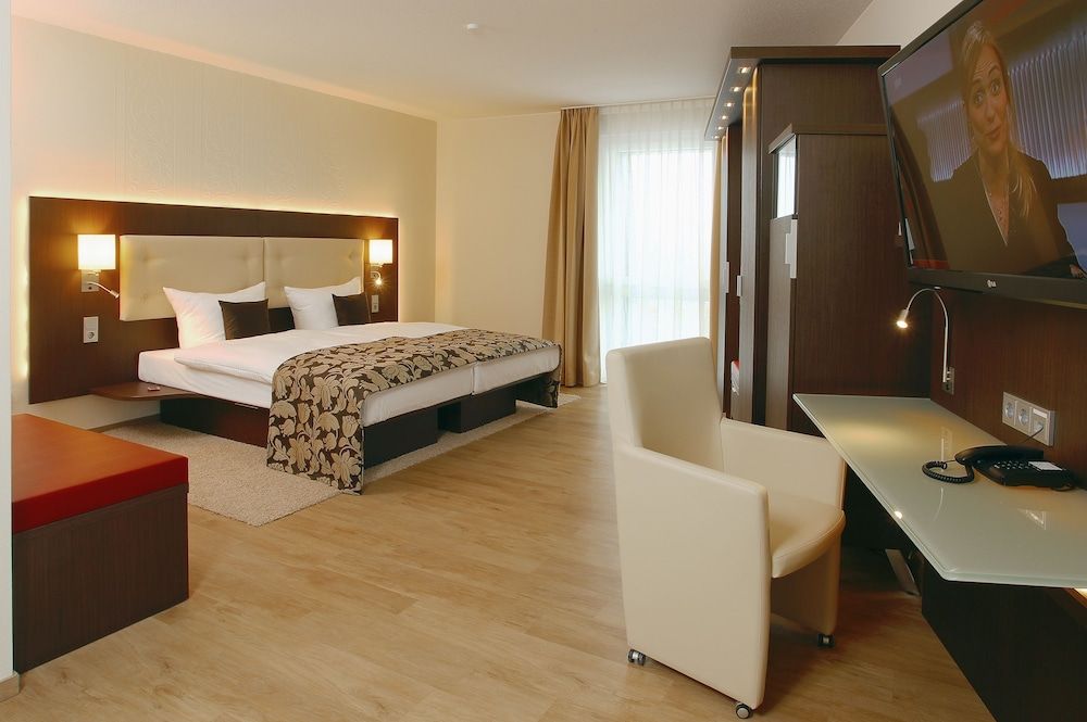 Hotel Simonshof Wolfsburg Business Quadruple Room 2