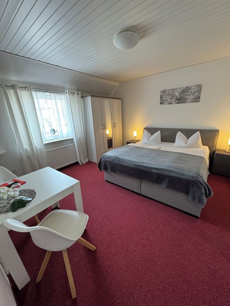 Double Room, Kitchen