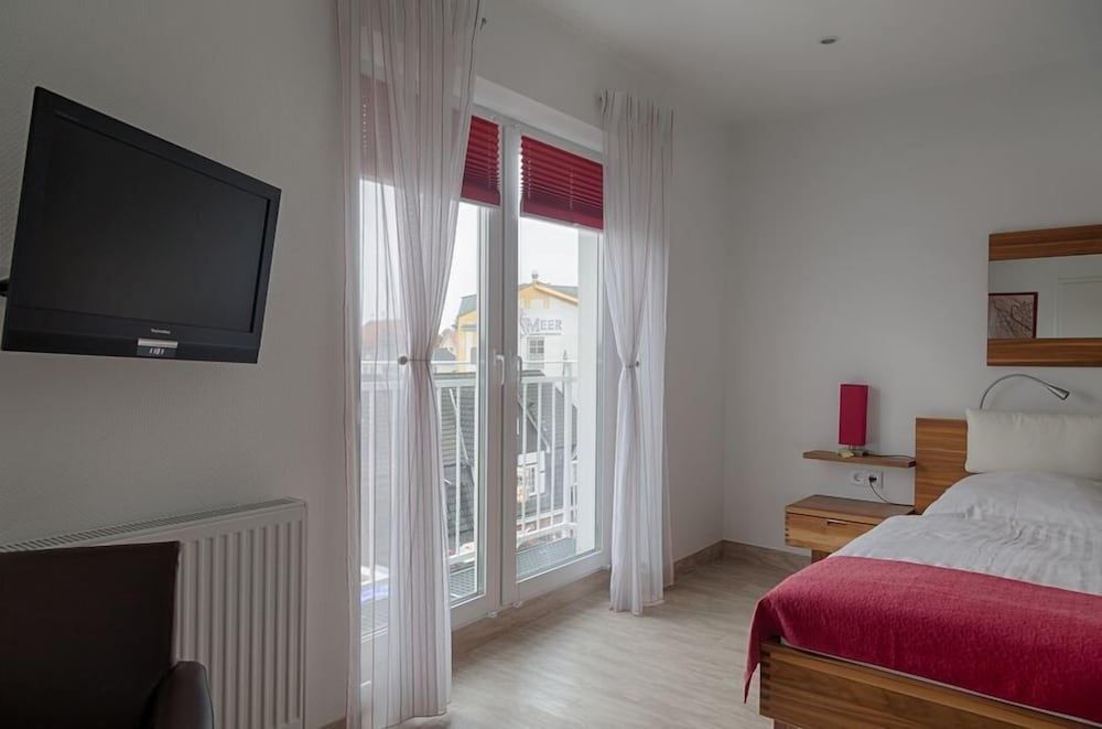 Double Room (Zimmer 10)