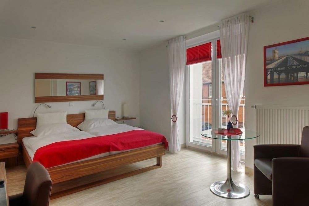 Double Room (Zimmer 1)