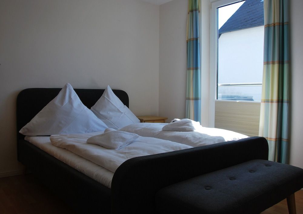Apartment, 2 Bedrooms, Balcony
