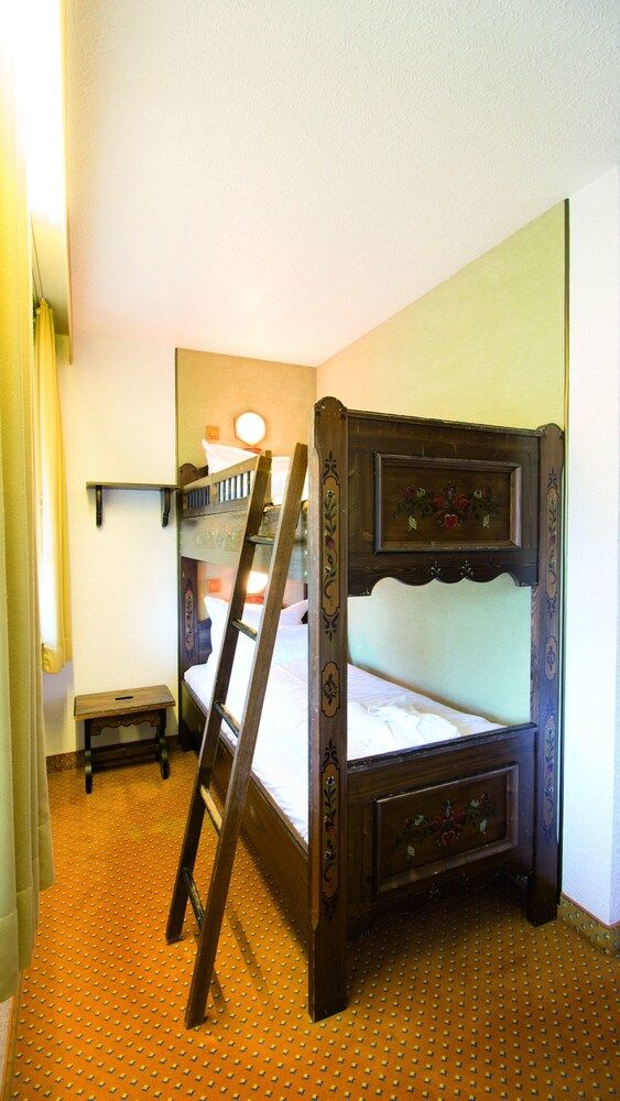 Landhaus Stutzi Family Room 4