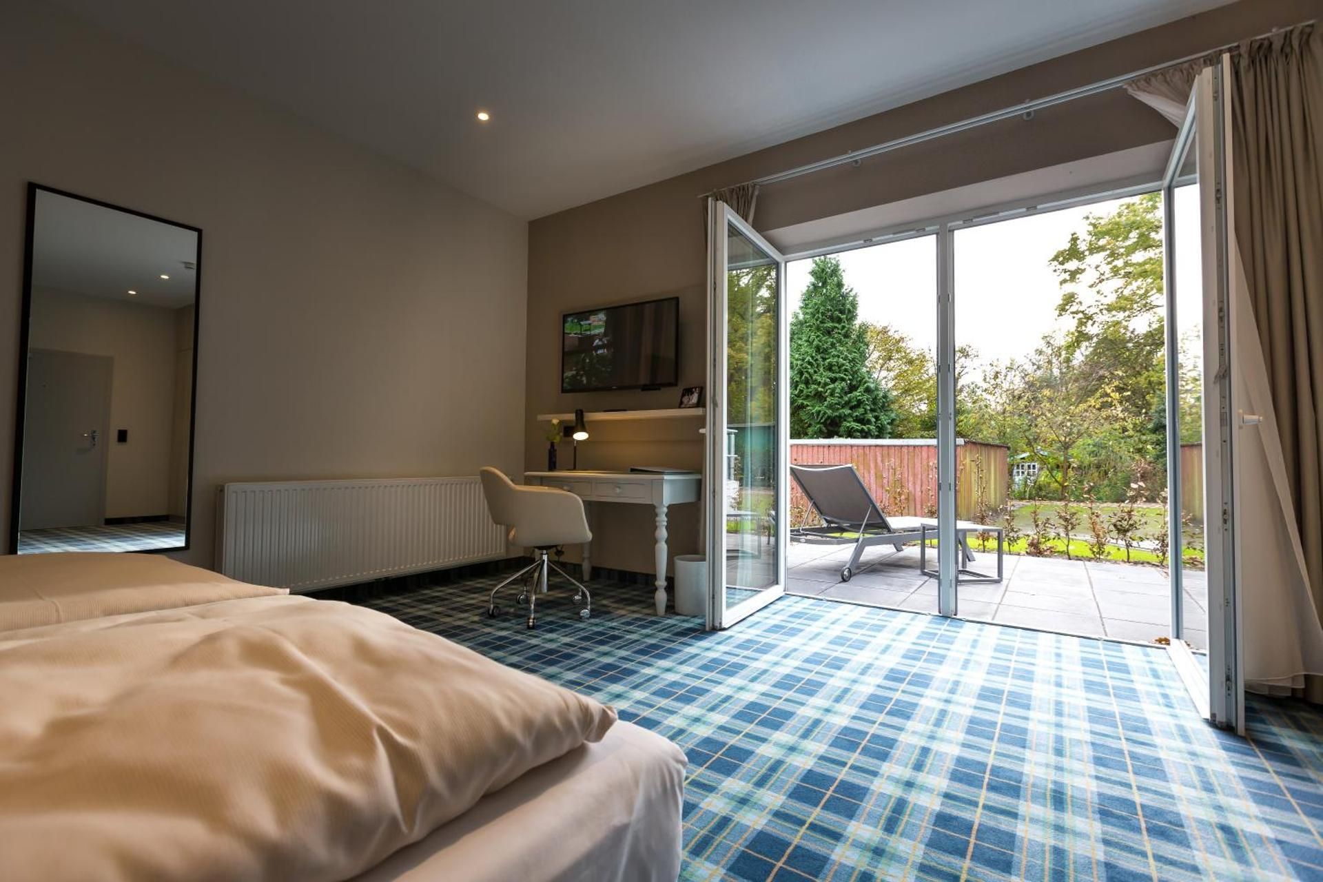 Double Room with Terrace