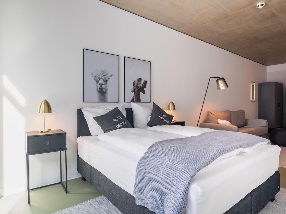 Limehome Erfurt Maximilian-Welsch-Str. Suite L with Sofa Bed 3