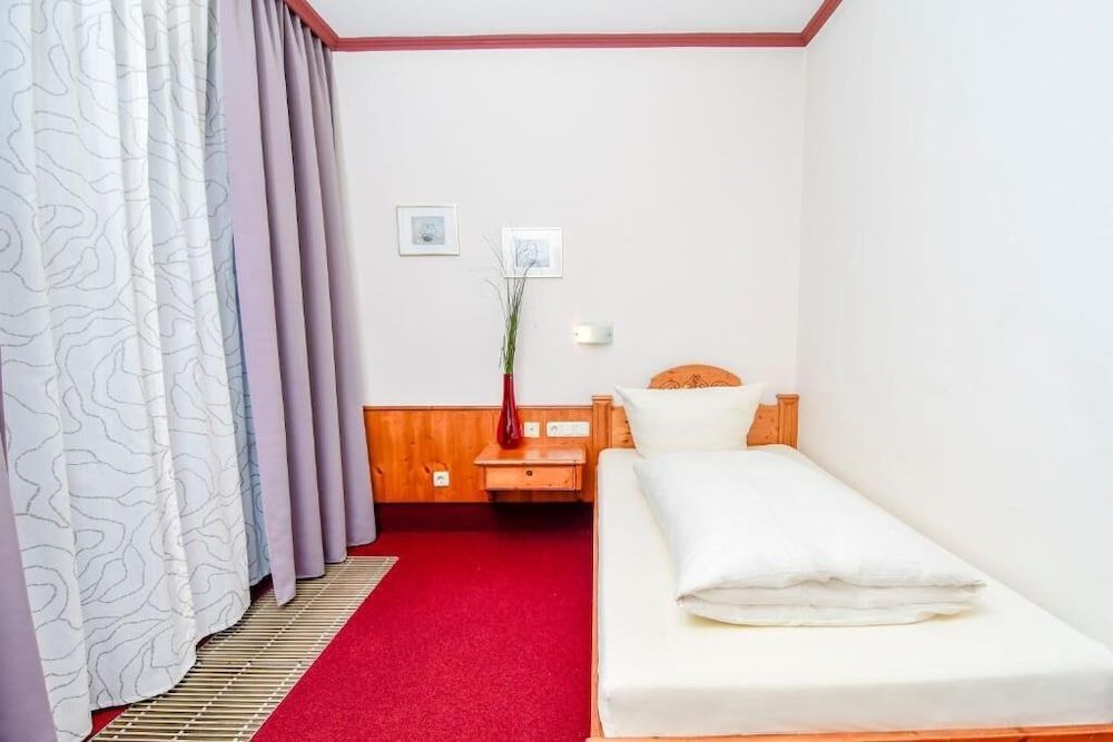 Gästehaus Engelgasse Standard Single Room 3