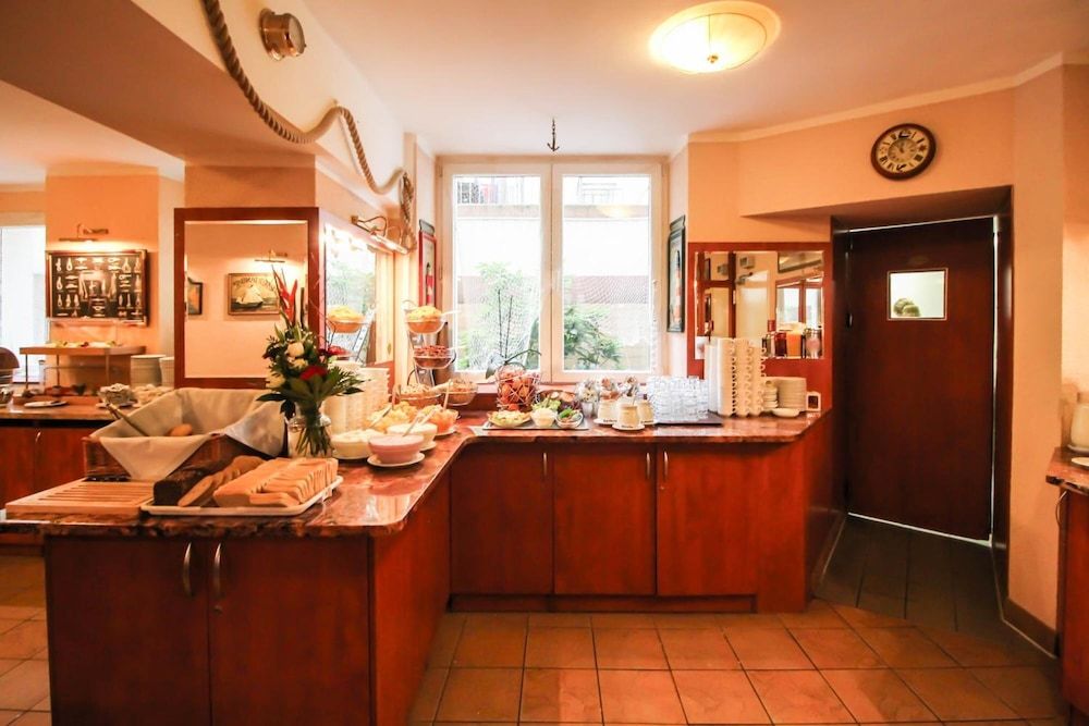 undefined Hotel Atrium Charlottenburg 8