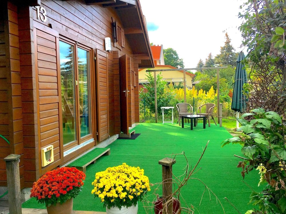 undefined Dreamy Garden Lodge Center Berlin 6