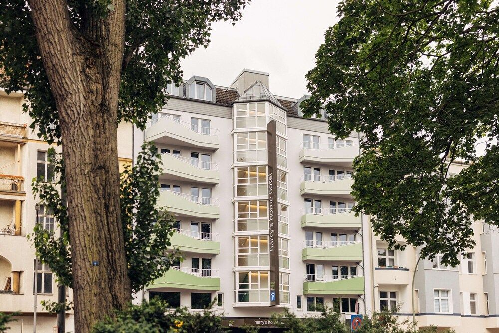 undefined harry's home Berlin-Moabit hotel & apartments 4