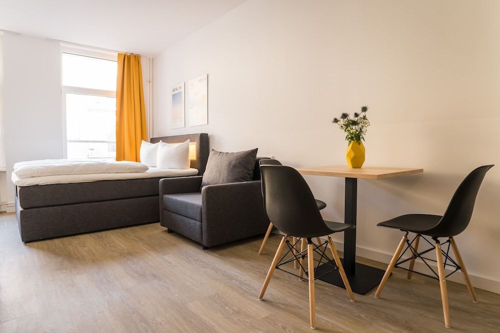 Homaris Boxi Studios Classic Studio 2