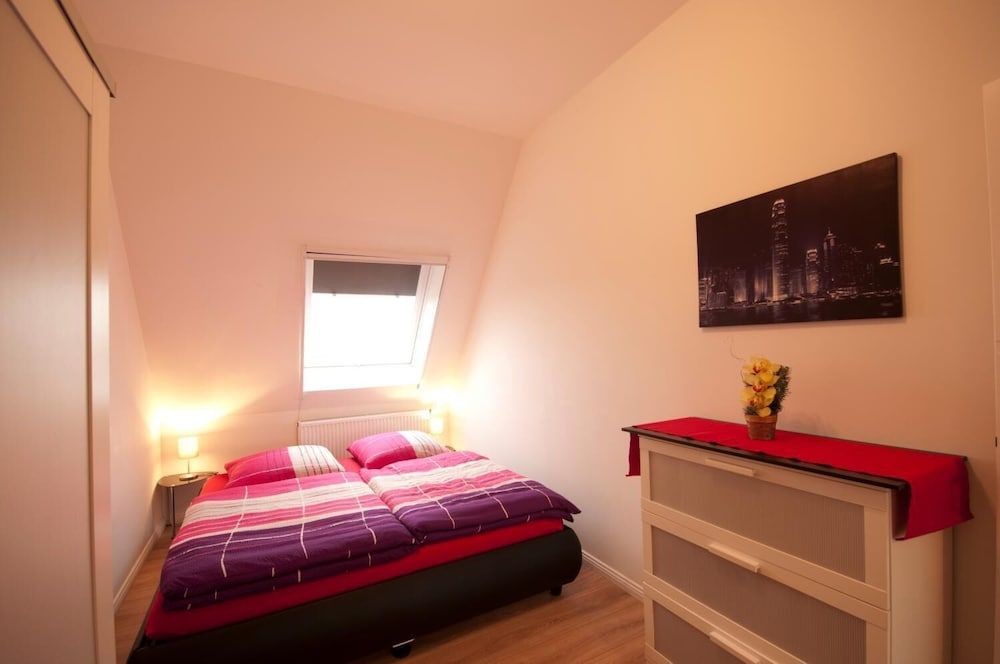 undefined Cityflair Berlin - Apartments 8