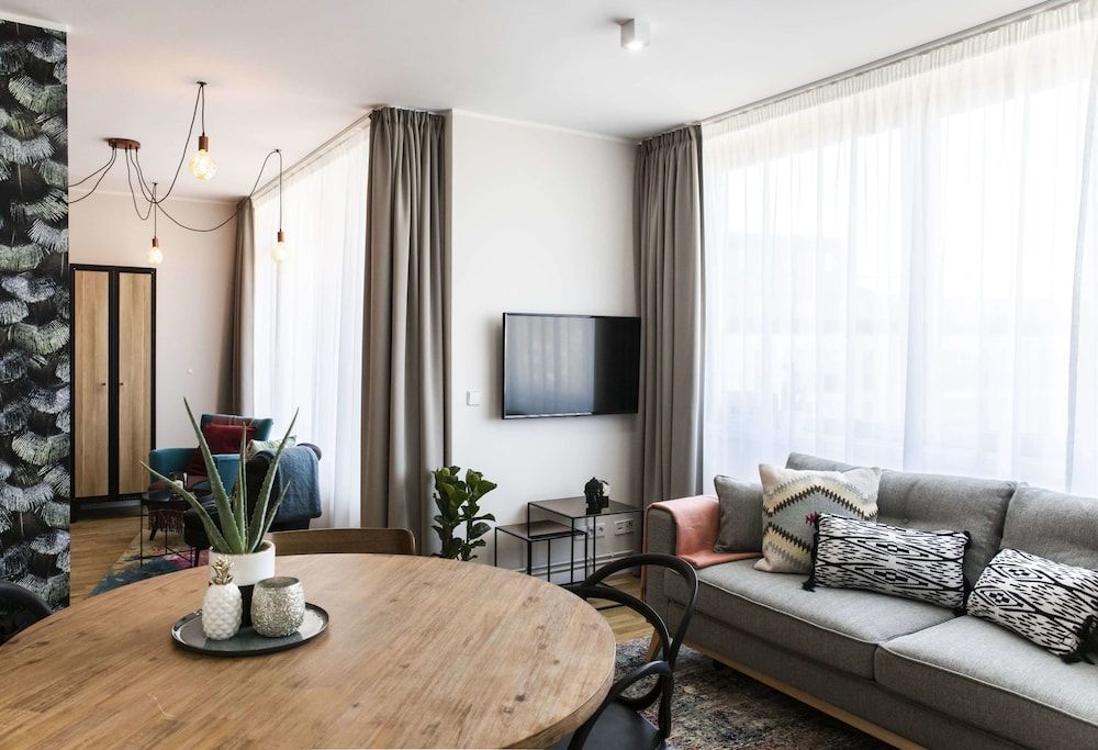 undefined rent24 Apartments & Suiten P180 3