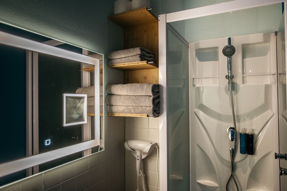 undefined URBN Dreams - Into the Wild 6