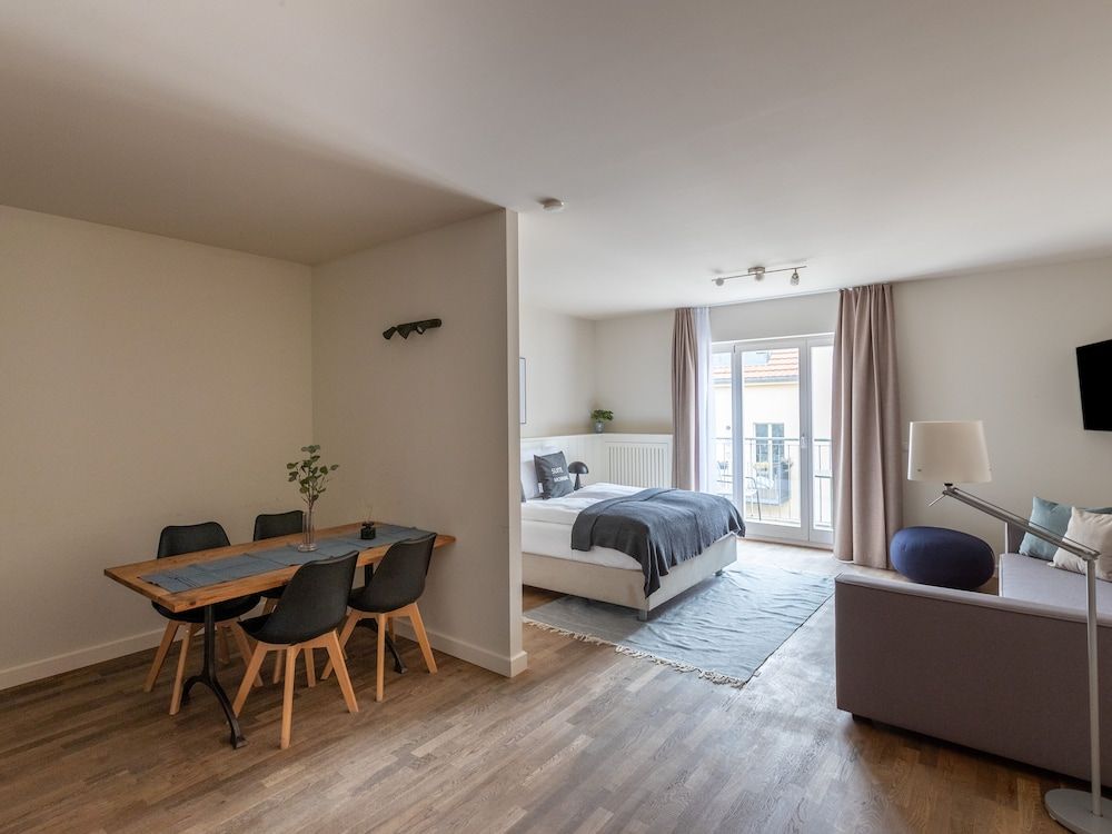 Schoenhouse Berlin City Street Comfort Suite with Balcony