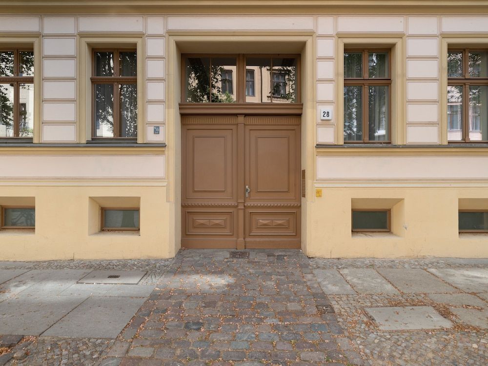 undefined Schoenhouse Berlin City Street 6