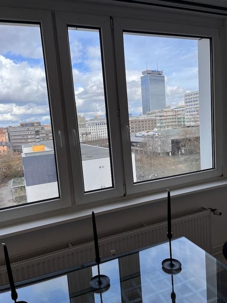 Alexanderplatz Fresh Adorable Studio Apartment 21