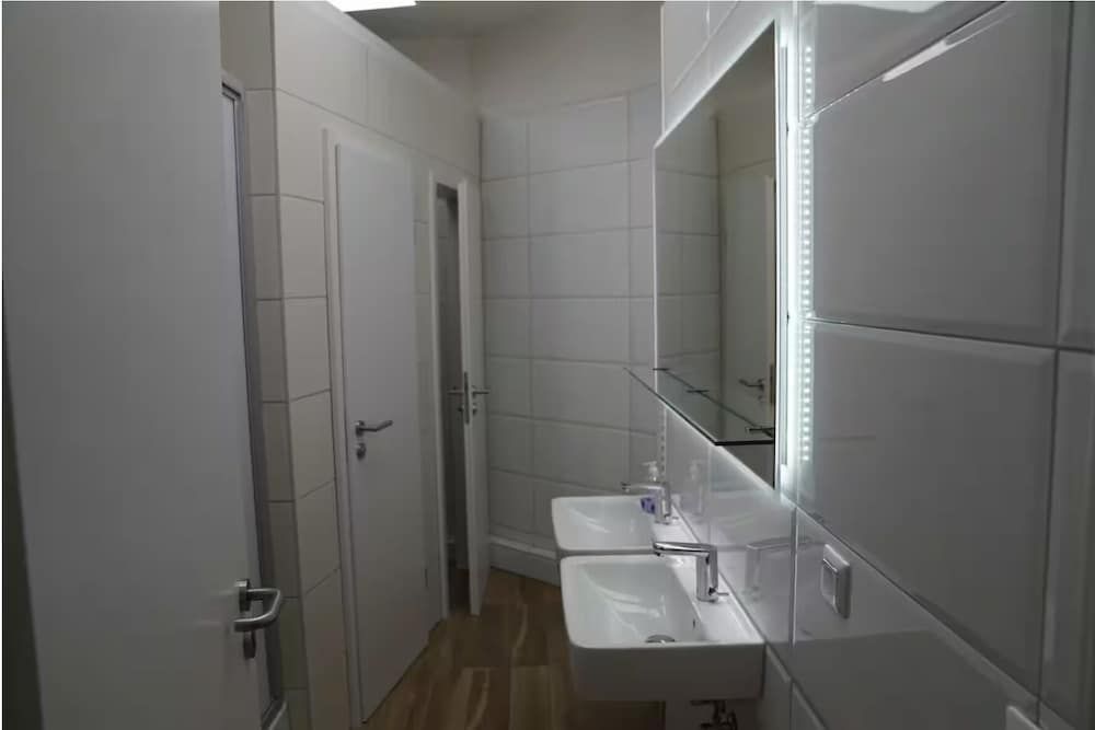 undefined 364.Berlin 8