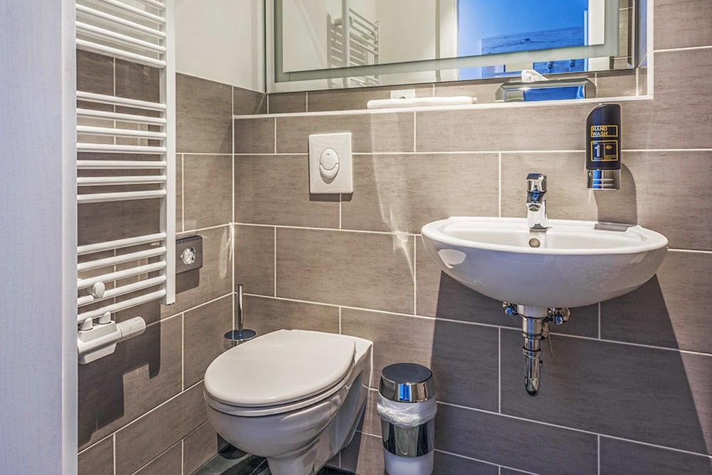 Arktur City Hotel Comfort Single Room 5